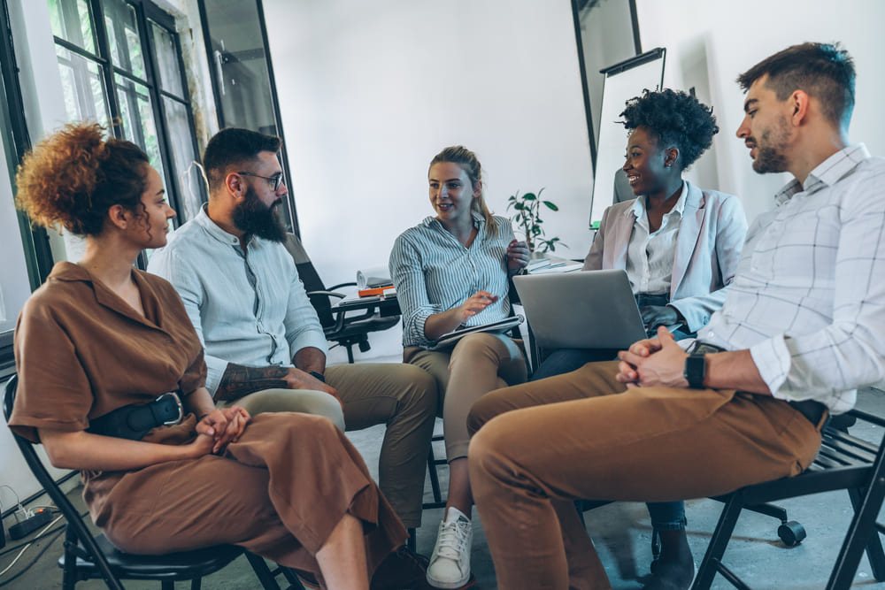 Socionaut: Driving Social and Sustainable Performance in Companies