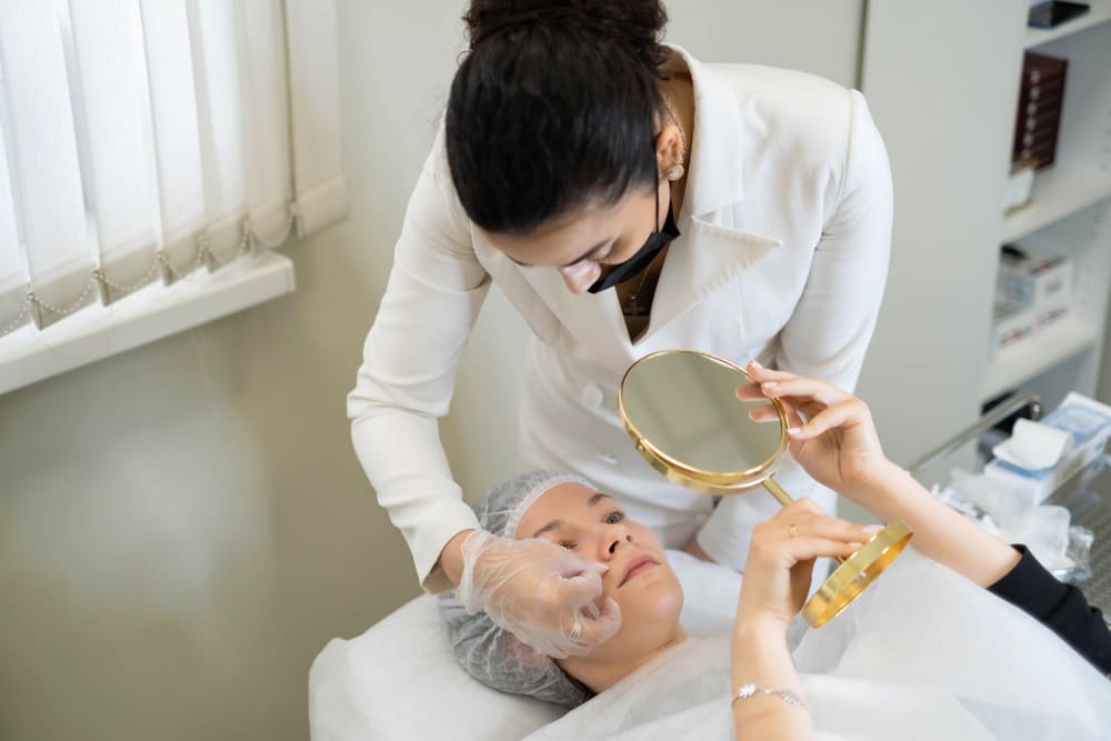 Lifting facial