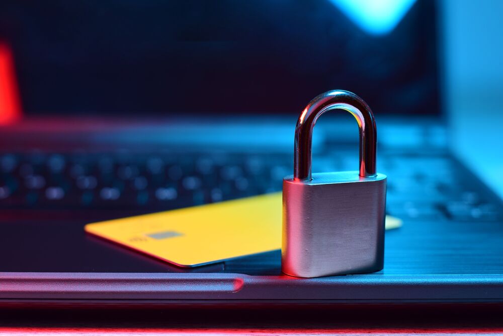 Riesgos de seguridad que reduce la IAM