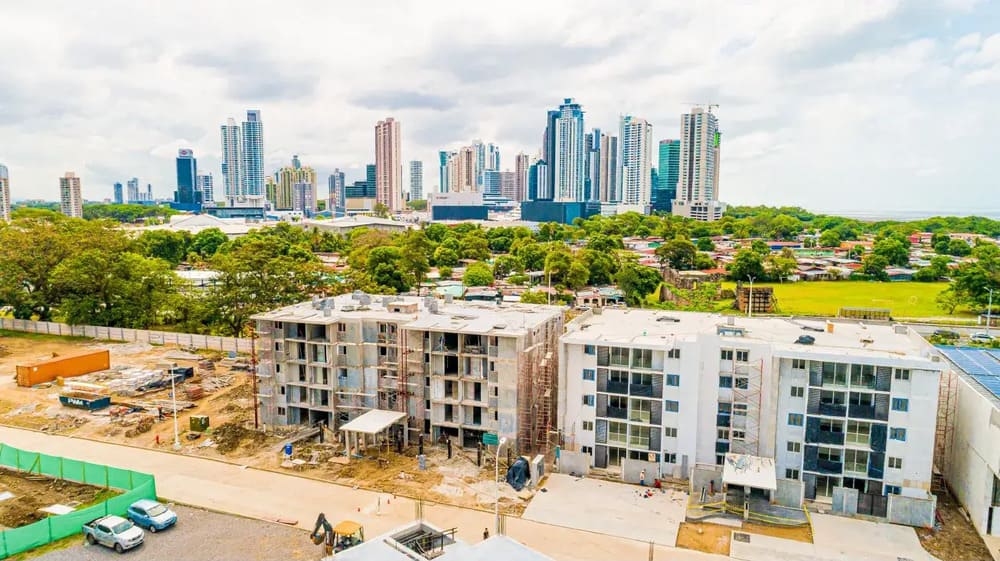 Panamá Viejo viviendas con seguridad constante 15