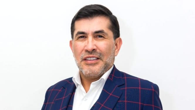 Dr. Gabriel Cubillos