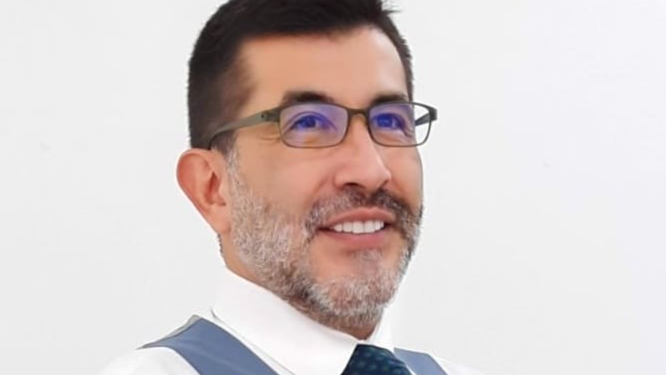 Dr. Gabriel Cubillos