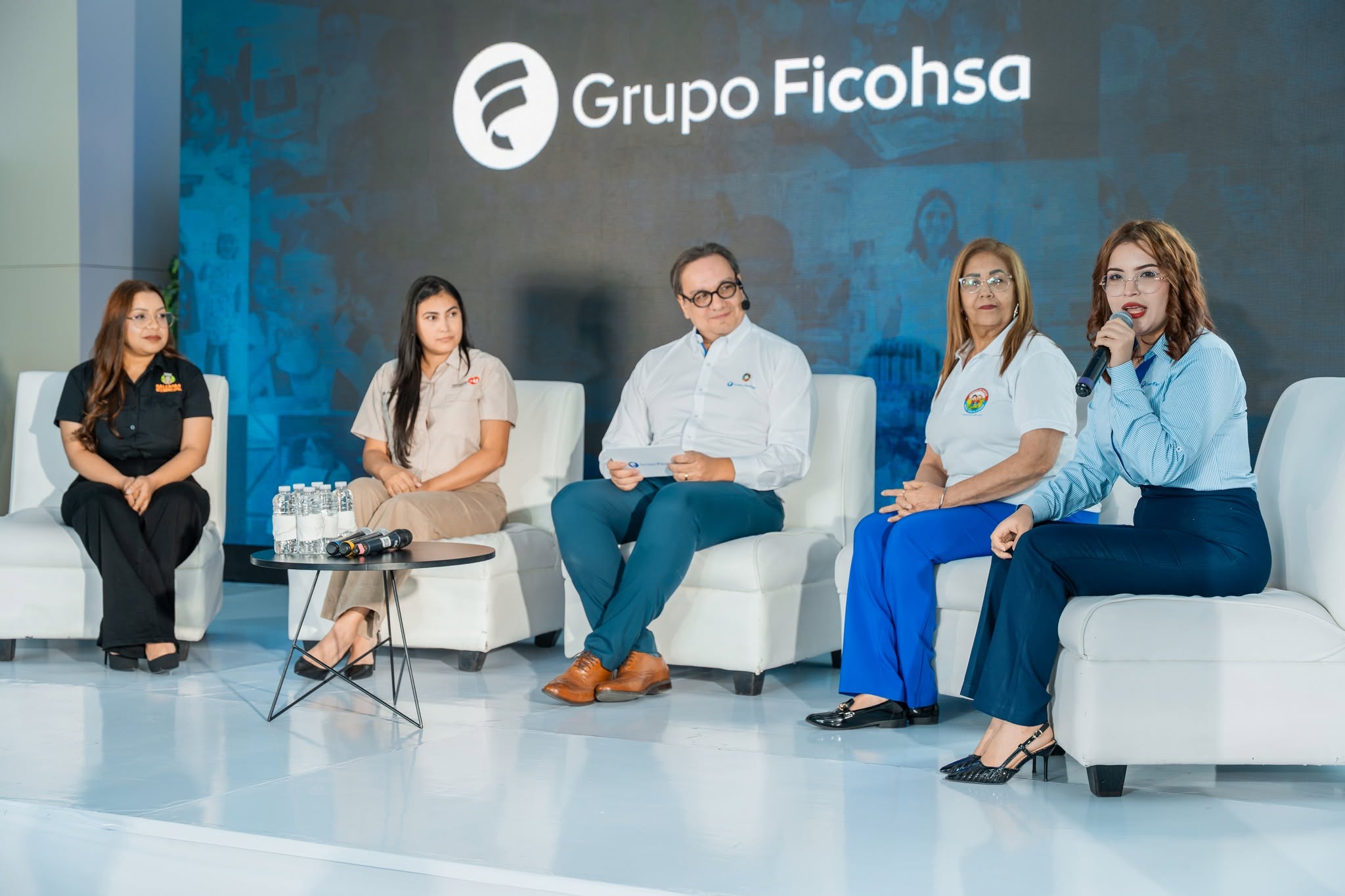Grupo Ficohsa y TENGO: innovación tecnológica para la inclusión financiera en Honduras