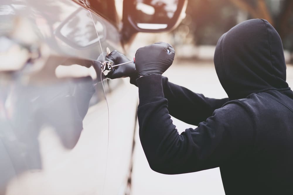 Cómo ASSA Costa Rica orienta sobre la indemnización en seguros contra robo de auto