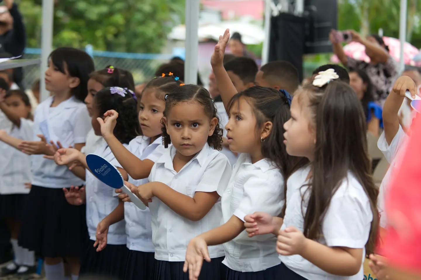 Fundación Ficohsa impulsa oportunidades educativas en 150 centros de comunidades rurales