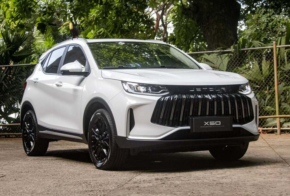 Jetour X50 en Panamá 2026: precio, motor, seguridad y tecnología